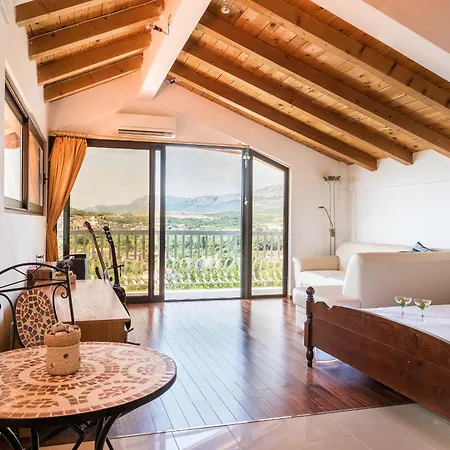 Vila Seventh Heaven Podstrana